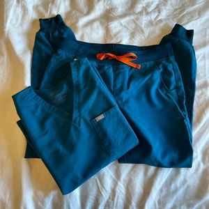 EUC Figs Scrub Set in Alps Blue